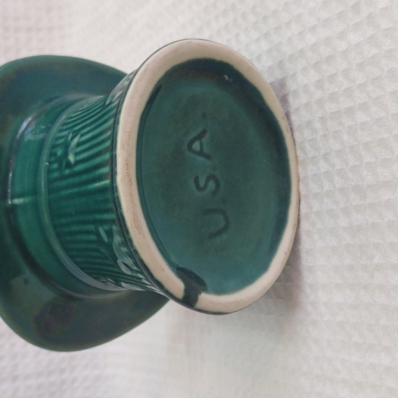 Shawnee Pottery Stars and Strips Embossed Planter Made in USA - Picture 4 of 8